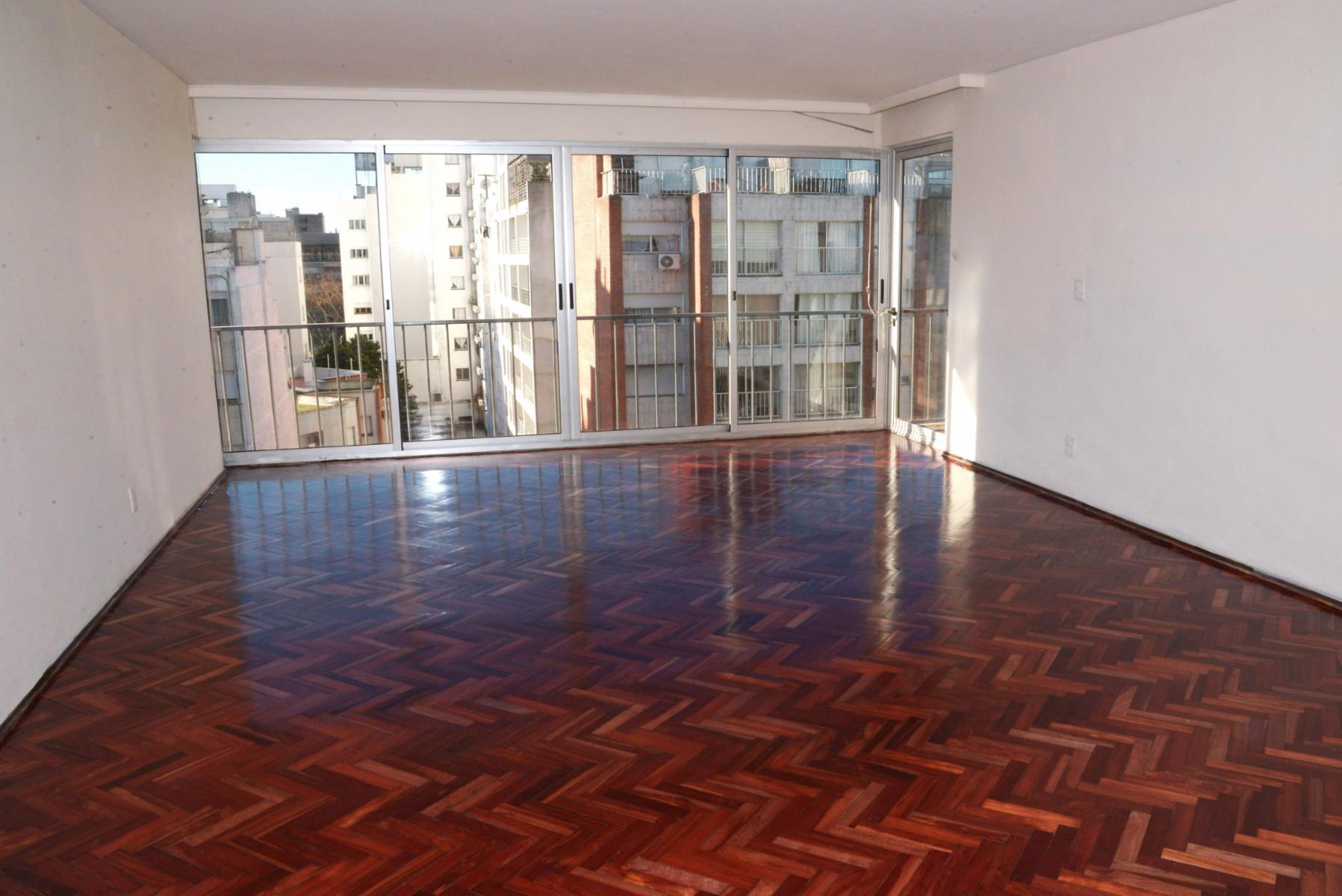 Foto Apartamento en Venta en Punta Carretas, Montevideo - U$D 350.000 - map241381 - BienesOnLine