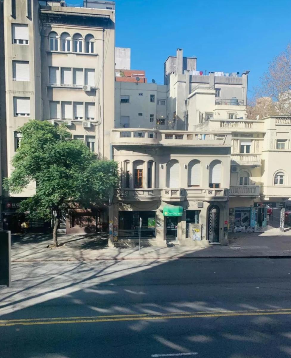 Foto Apartamento en Venta en Centro, Montevideo - U$D 138.000 - map245832 - BienesOnLine