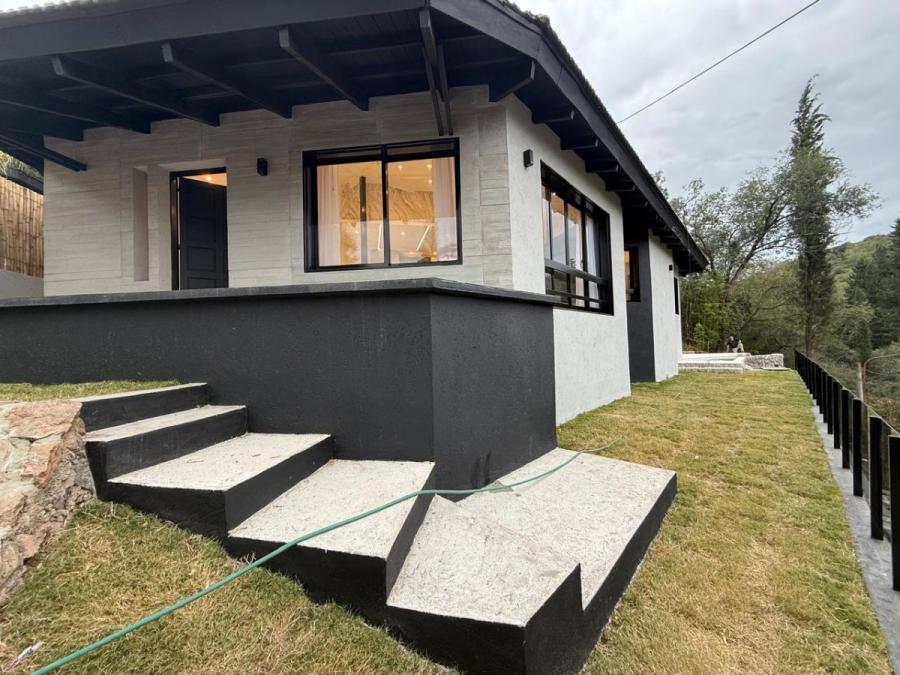 Foto Casa en Venta en COSTA AZUL, Villa Carlos Paz, Córdoba - U$D 280.000 - CAV118827 - BienesOnLine