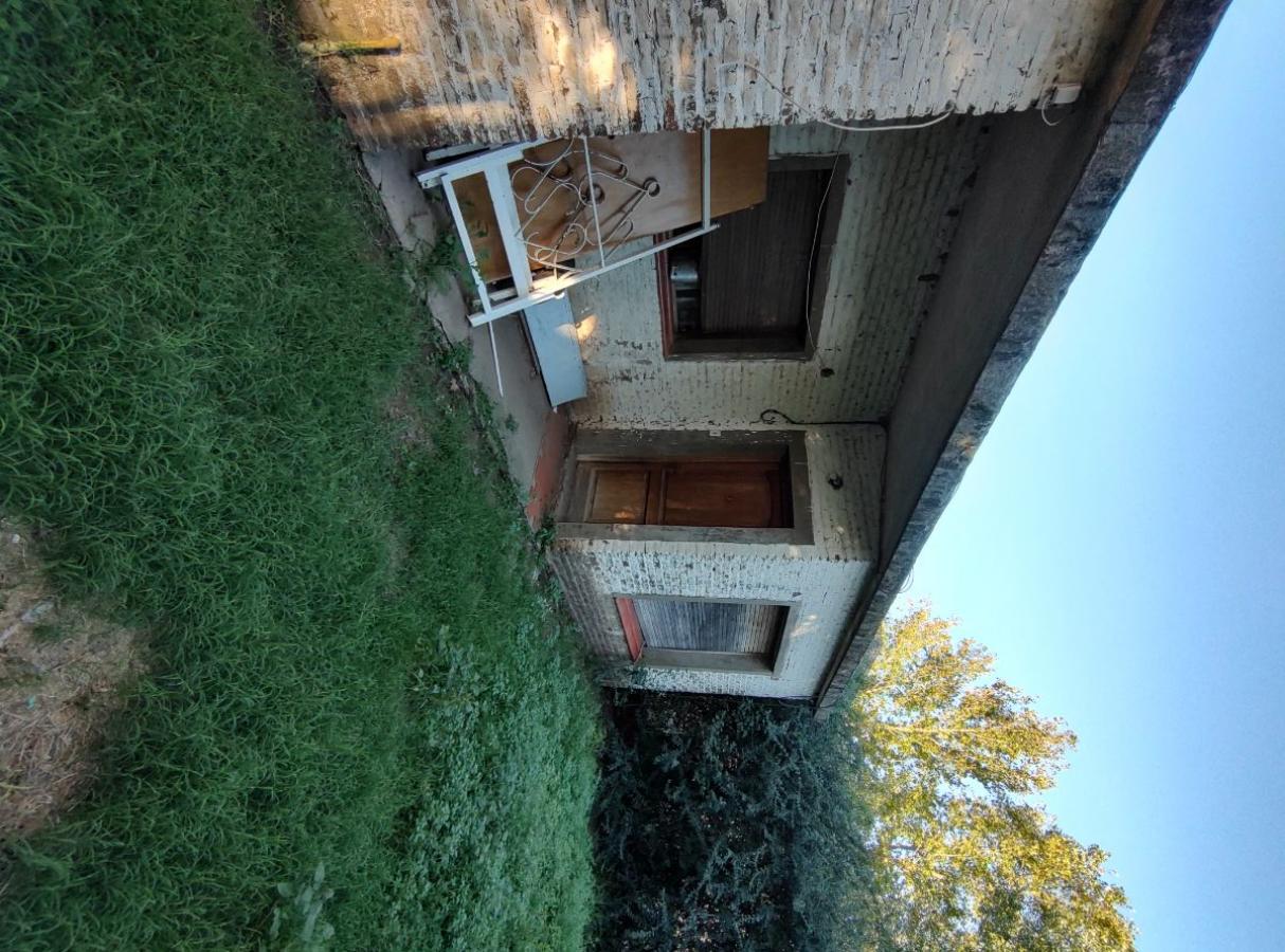 Home in Metric Way