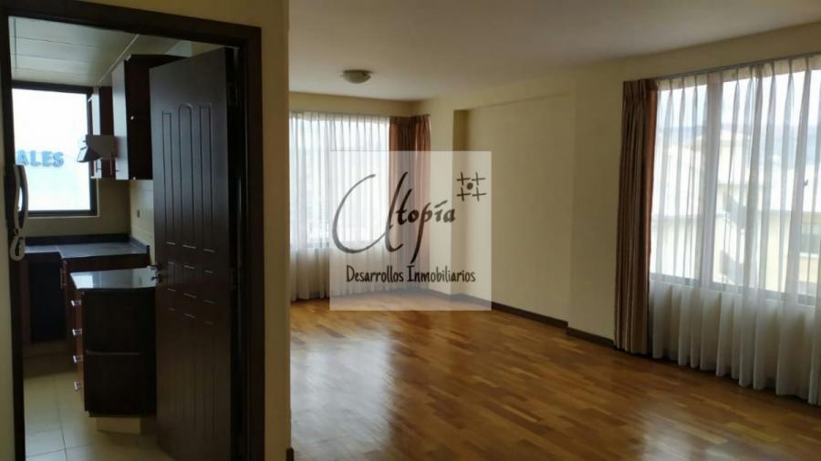 Foto Departamento en Venta en LOS PINOS, 2, La Paz - U$D 120.000 - DEV5420 - BienesOnLine