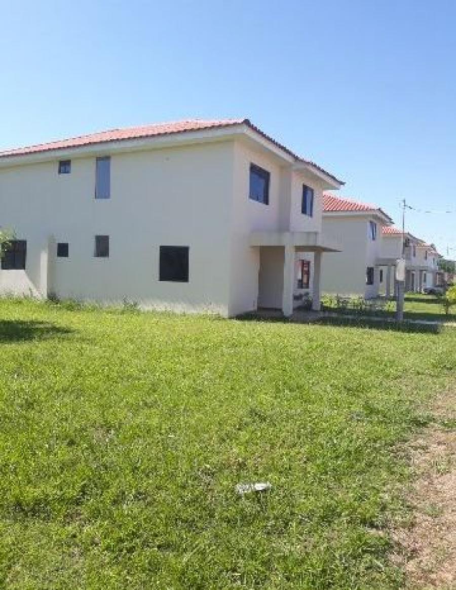 Foto Casa en Alquiler en San Jorge, Santa Cruz de la Sierra, Santa Cruz - U$D 300 - CAA6173 - BienesOnLine