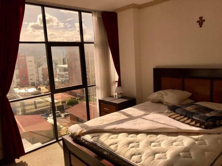 Foto Departamento en Alquiler en Calacoto, La Paz, La Paz - U$D 1.100 - DEA2678 - BienesOnLine