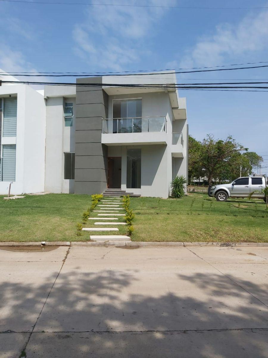 Foto Casa en Venta en URUBO, Santa Cruz de la Sierra, Santa Cruz - U$D 210.000 - CAV5896 - BienesOnLine