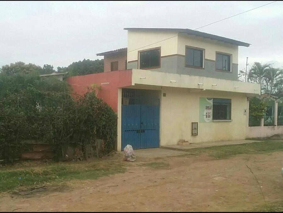 Foto Casa en Venta en Pampa de la isla, Santa Cruz de la Sierra, Santa Cruz - U$D 65 - CAV4908 - BienesOnLine