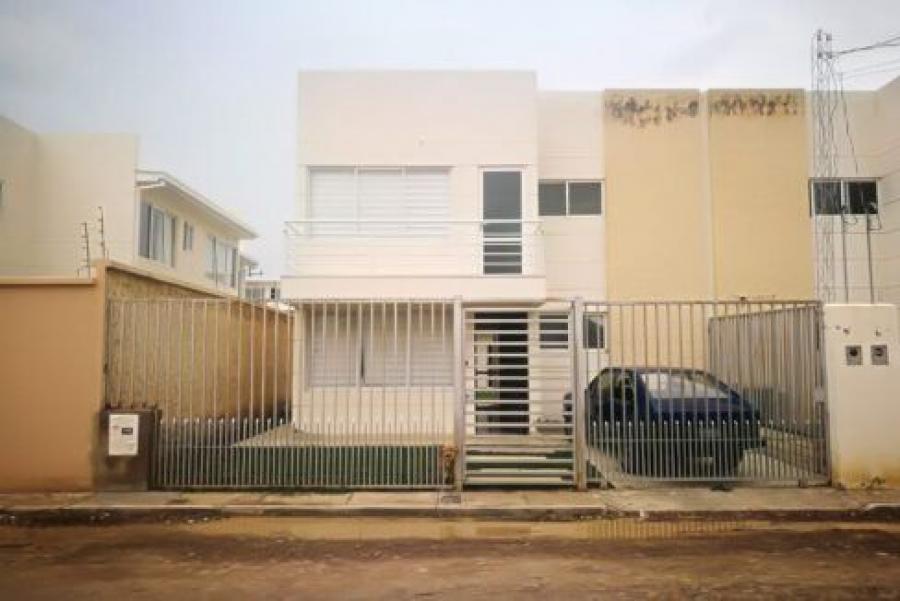 Home in Metric Way
