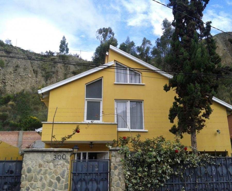 Foto Casa en Venta en Av. Ballivian, Calacoto, La Paz, La Paz - U$D 260.000 - CAV3360 - BienesOnLine