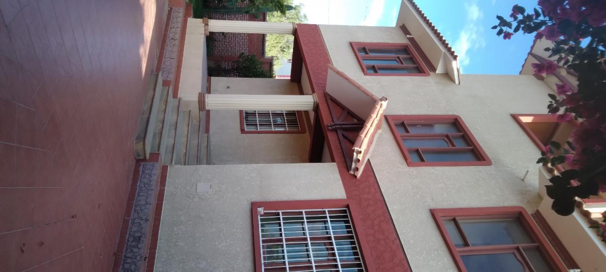 Foto Casa en Venta en Olivos Norte, Sacaba, Cochabamba - U$D 179.000 - CAV6083 - BienesOnLine