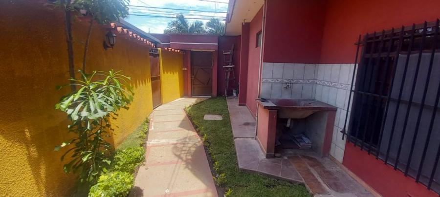 Home in Metric Way