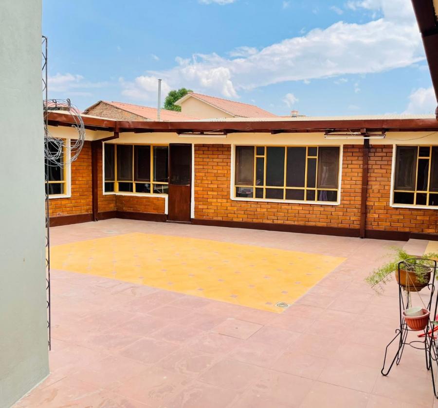 Foto Casa en Venta en Zona Norte, Cochabamba, Cochabamba - U$D 129.000 - CAV5865 - BienesOnLine