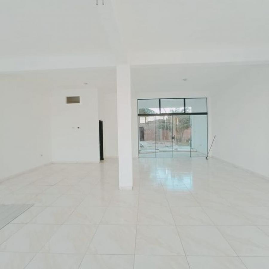 Foto Local en Alquiler en Virgen de lujan 8 anillo, Santa Cruz - U$D 500 - LOA5857 - BienesOnLine