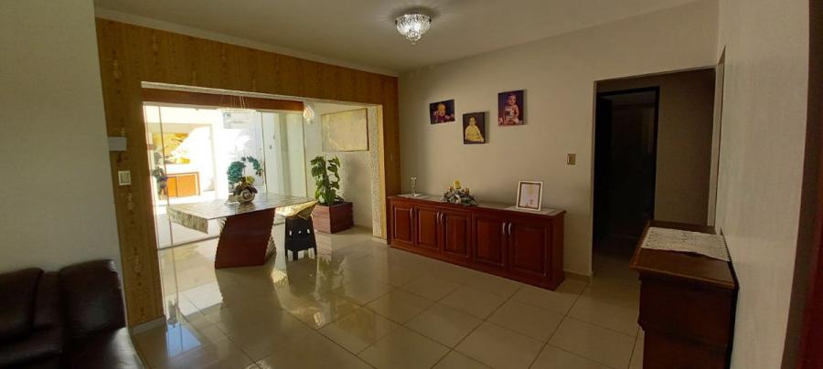 Foto Casa en Venta en Zona Norte, Santa Cruz de la Sierra, Santa Cruz - U$D 125.000 - CAV4214 - BienesOnLine