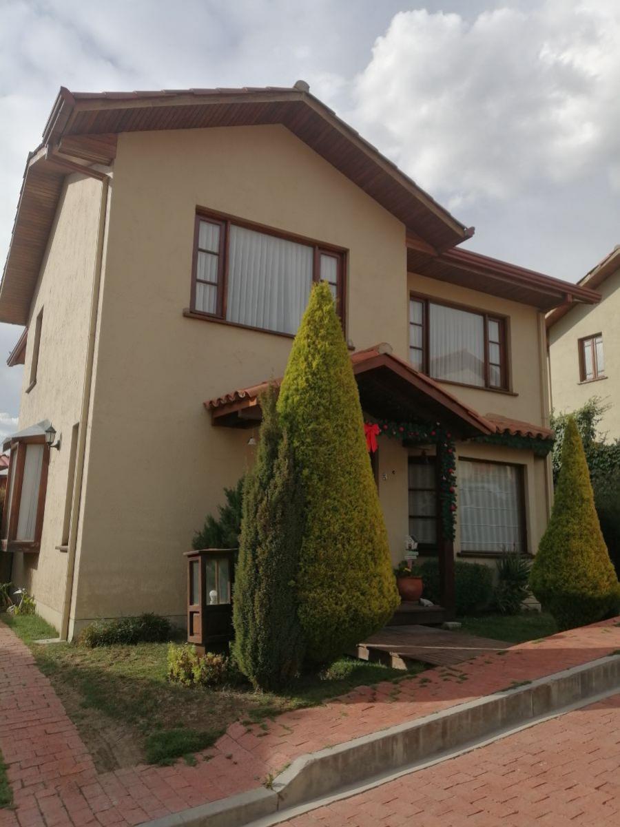 Foto Casa en Venta en Achumani, La Paz, La Paz - U$D 175.000 - CAV7097 - BienesOnLine