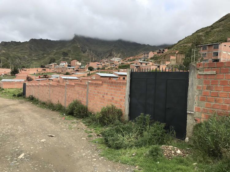 Foto Terreno en Venta en Achumani, La Paz, La Paz - U$D 60.000 - TEV2516 - BienesOnLine