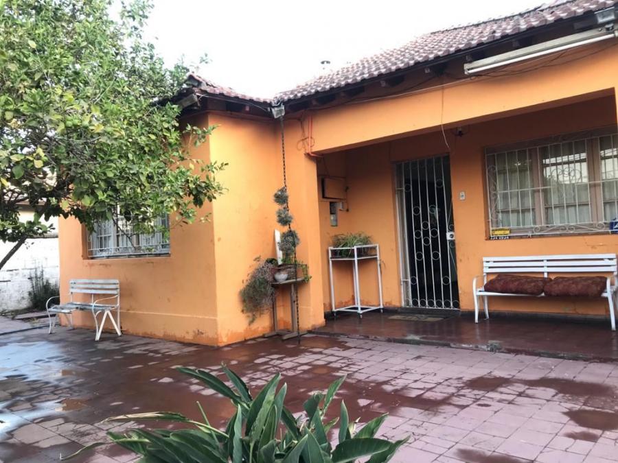 Foto Casa en Venta en San Miguel, Santiago - $ 349.999.999 - CAV108249 - BienesOnLine