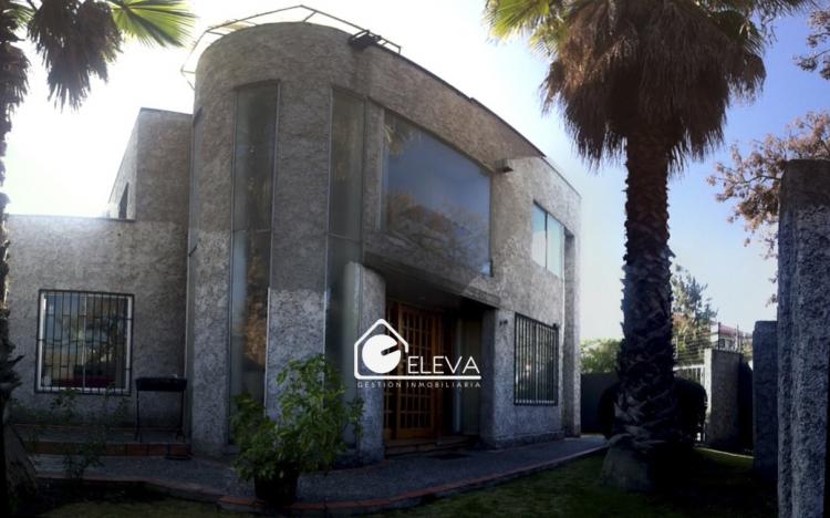 Foto Casa en Venta en Las Condes, Santiago - $ 360.000.000 - CAV21671 - BienesOnLine