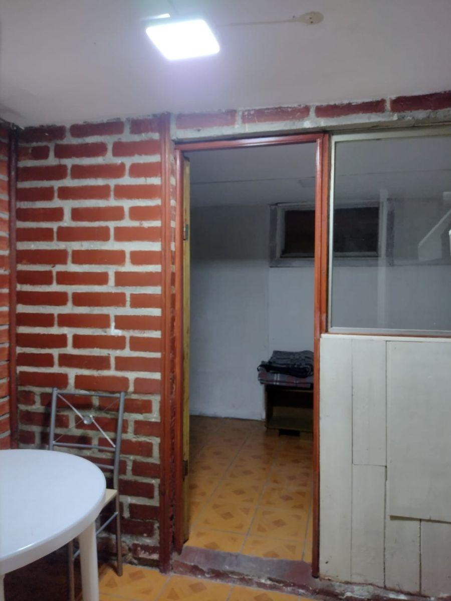 Home in Metric Way