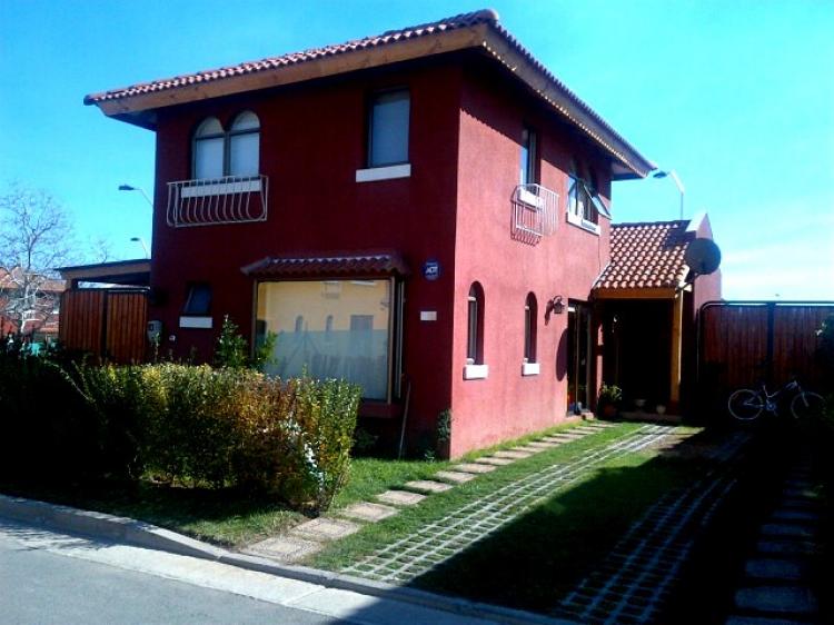 Foto Casa en Venta en Calle Larga, Los Andes - UFs 4.800 - CAV18076 - BienesOnLine