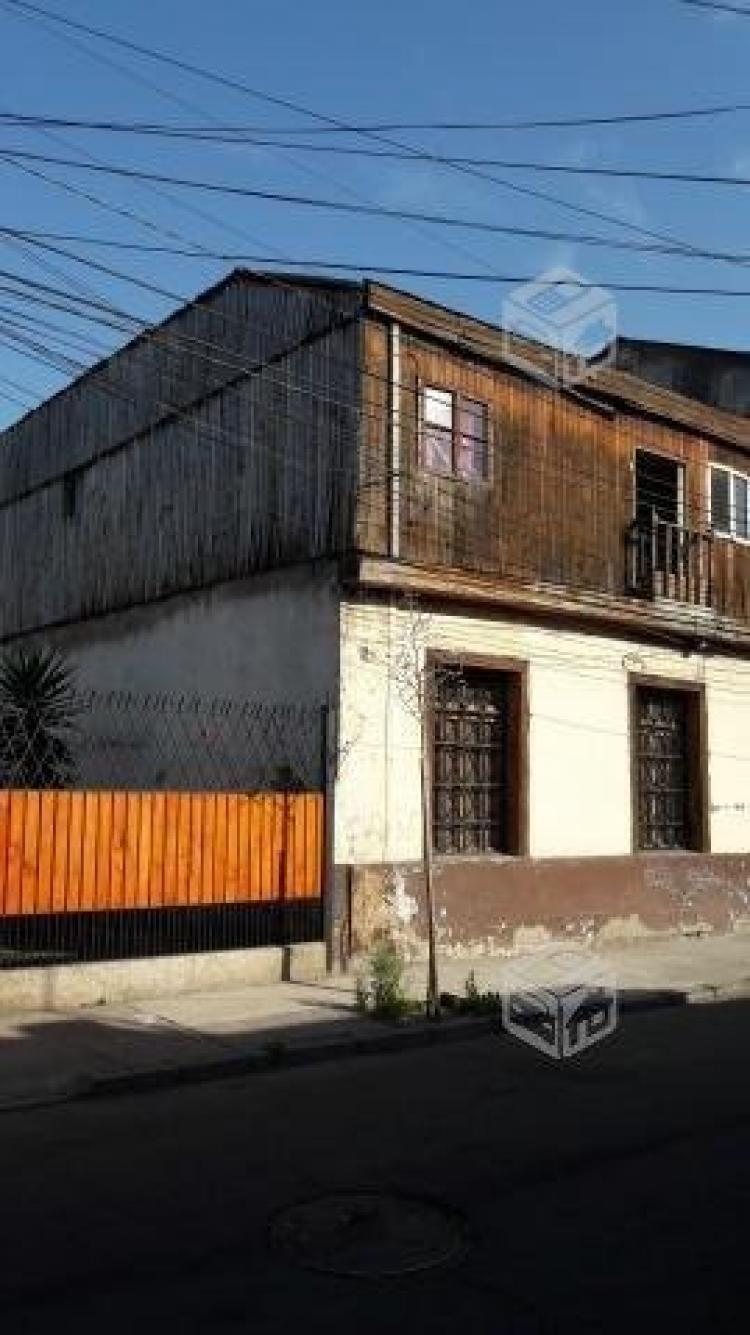 Foto Casa en Venta en Santiago, Santiago - $ 180.000.000 - CAV81427 - BienesOnLine