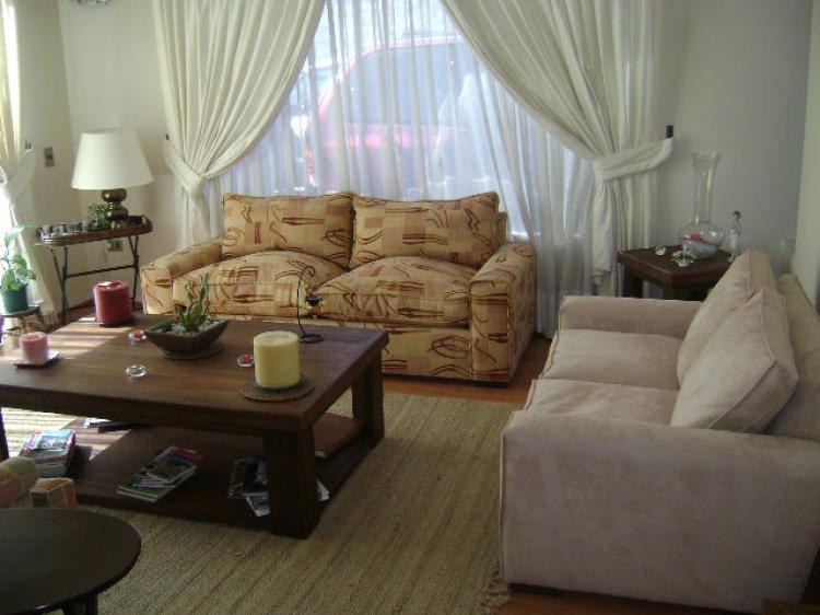 Foto Casa en Arriendo en Lo Barnechea, Santiago - $ 1.250.000 - CAA46500 - BienesOnLine