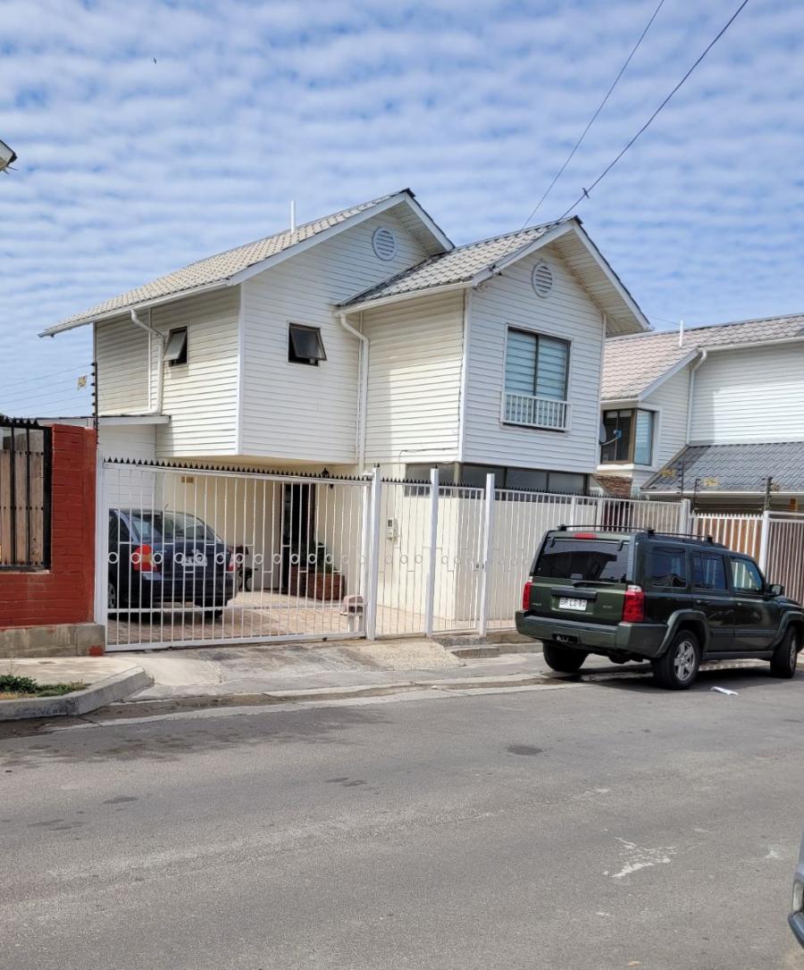 Foto Casa en Venta en Alto Manquehue, Quilpu, Valparaiso - $ 149.000.000 - CAV146210 - BienesOnLine