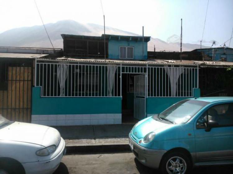 Foto Casa en Venta en Iquique, Iquique - $ 108.000.000 - CAV32417 - BienesOnLine