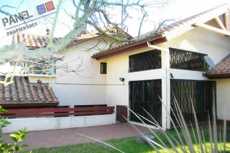 Foto Casa en Venta en Los Almendros, Reaca, Via del Mar, Valparaiso - UFs 8.670 - CAV76927 - BienesOnLine