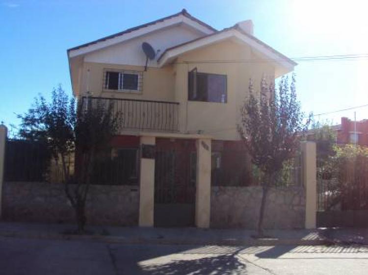 Foto Casa en Venta en LOS PLACERES, Valparaso, Valparaiso - $ 71.000.000 - CAV23043 - BienesOnLine