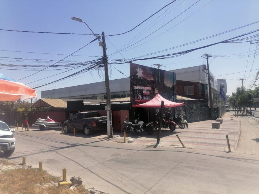 Foto Comercial en Venta en San Joaquín, Santiago - UFs 6.000 - V148852 - BienesOnLine