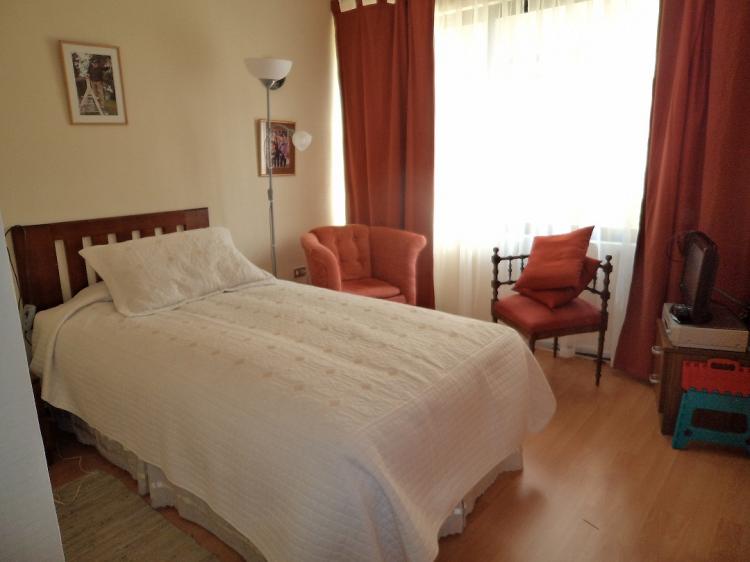 Foto Hotel en Alojamiento en metro escuela militar, Las Condes, Santiago - $ 12.000 - HOAL14901 - BienesOnLine