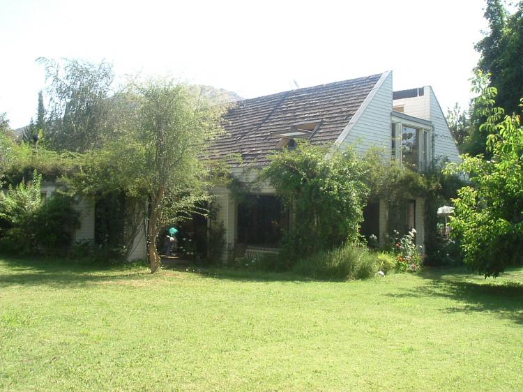 Foto Casa en Venta en El Cruceral 1, Pirque, Cordillera - $ 175.000.000 - CAV9269 - BienesOnLine
