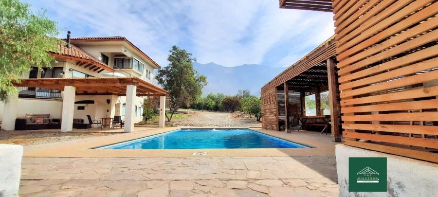Foto Casa en Venta en Rinconada, Los Andes - UFs 10.500 - CAV139680 - BienesOnLine