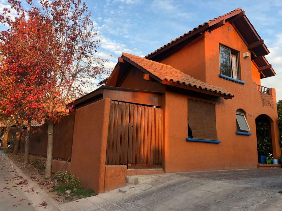 Foto Casa en Venta en Villa San Carlos, Peñalolén, Santiago - UFs 9.350 - CAV142258 - BienesOnLine