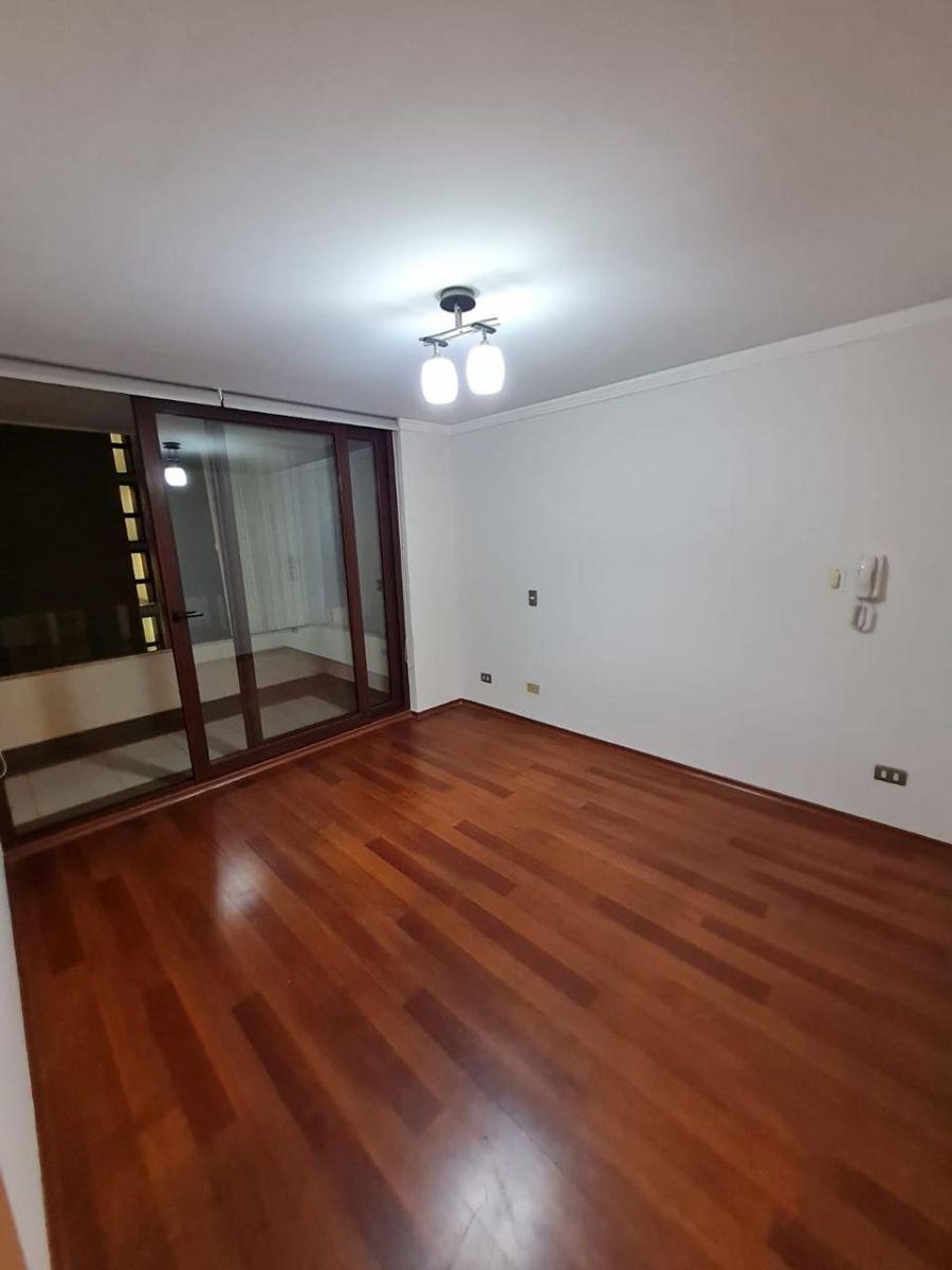 Foto Departamento en Arriendo en Las Condes, Santiago - $ 750.000 - DEA158620 - BienesOnLine