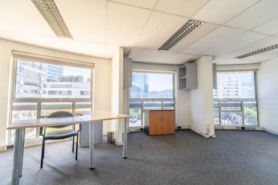 Foto Oficina en Venta en Las Condes, Santiago - UFs 17.500 - OFV135876 - BienesOnLine