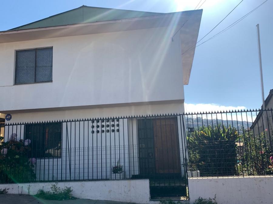 Foto Casa en Venta en Valparaso, Valparaiso - UFs 7.890 - CAV148629 - BienesOnLine