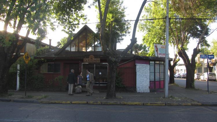 Foto Casa en Venta en Centro, Chilln, uble - $ 160.000.000 - CAV18949 - BienesOnLine