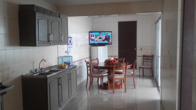 Home in Metric Way