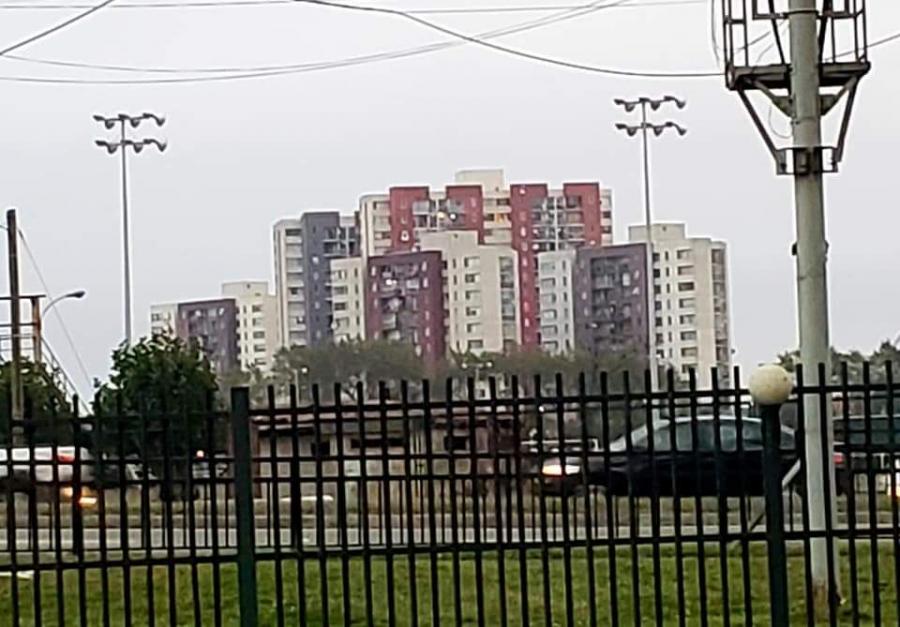 Home in Metric Way