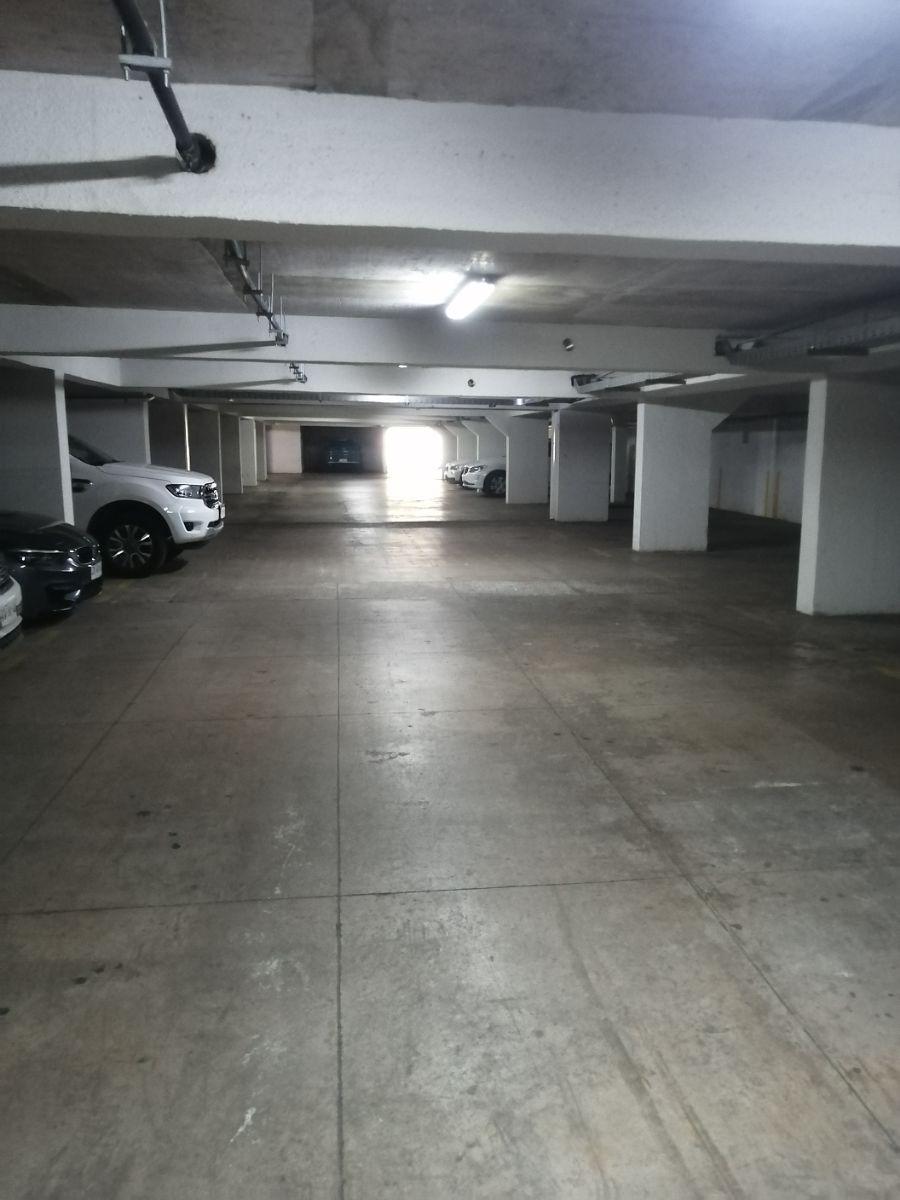 Foto Estacionamiento en Venta en Estoril, Las Condes, Santiago - UFs 320 - EV144028 - BienesOnLine