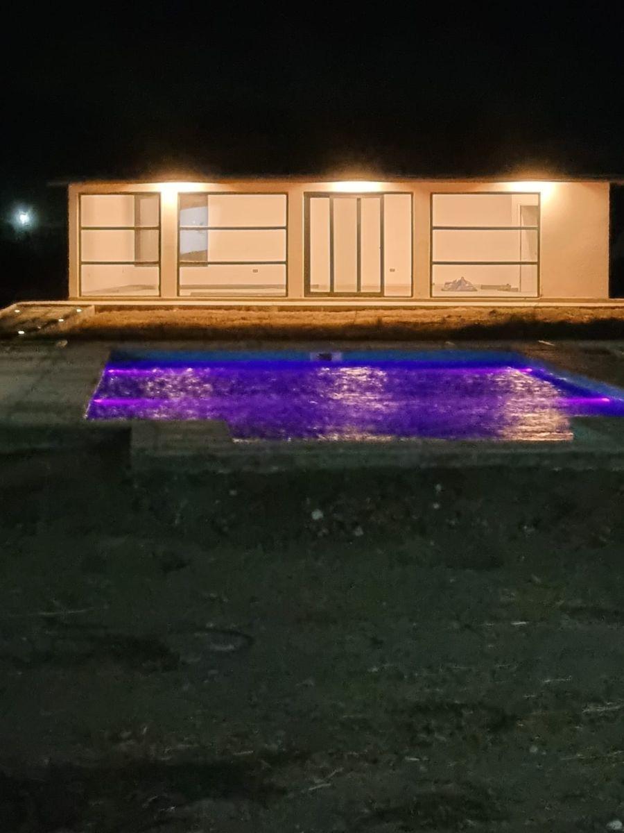 Home in Metric Way