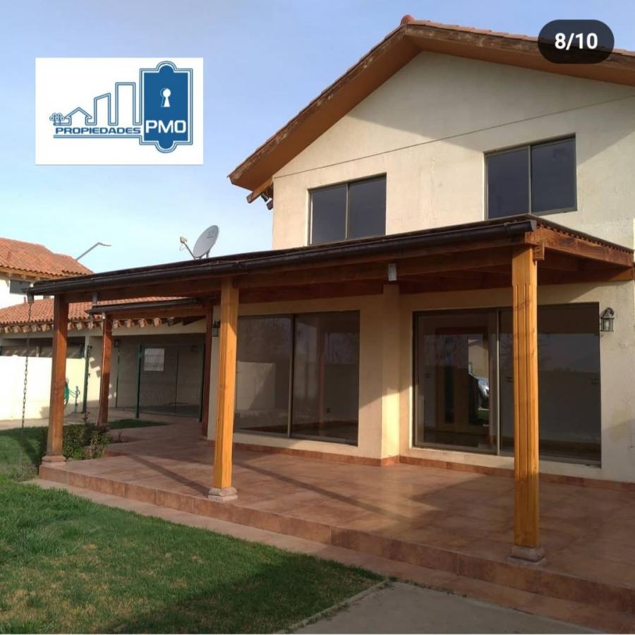 Foto Casa en Arriendo en Los Andes, Los Andes - $ 800.000 - CAA149206 - BienesOnLine