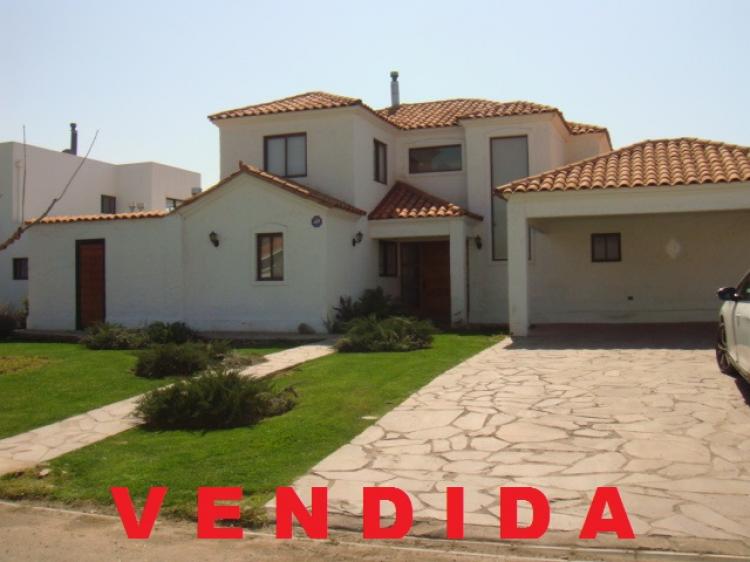 Foto Casa en Venta en CONDOMINIO EL GOLF, Los Andes, Los Andes - $ 220.000.000 - CAV31689 - BienesOnLine
