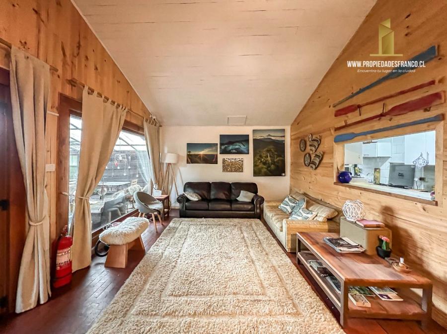 Home in Metric Way