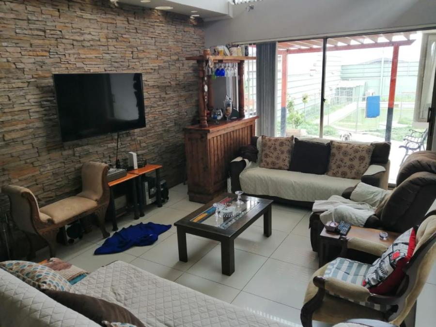 Home in Metric Way