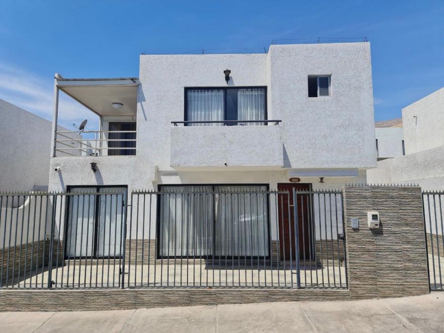 Foto Casa en Venta en Iquique, Iquique - UFs 9.200 - CAV128221 - BienesOnLine