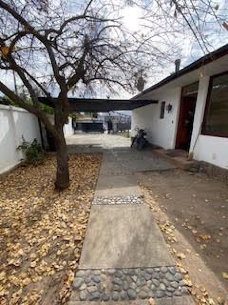 Home in Metric Way