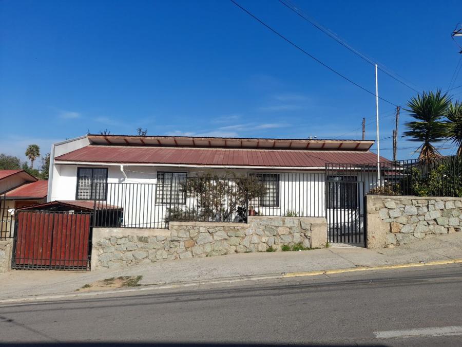 Foto Casa en Venta en Central, Quilpu, Valparaiso - UFs 4.084 - CAV140648 - BienesOnLine