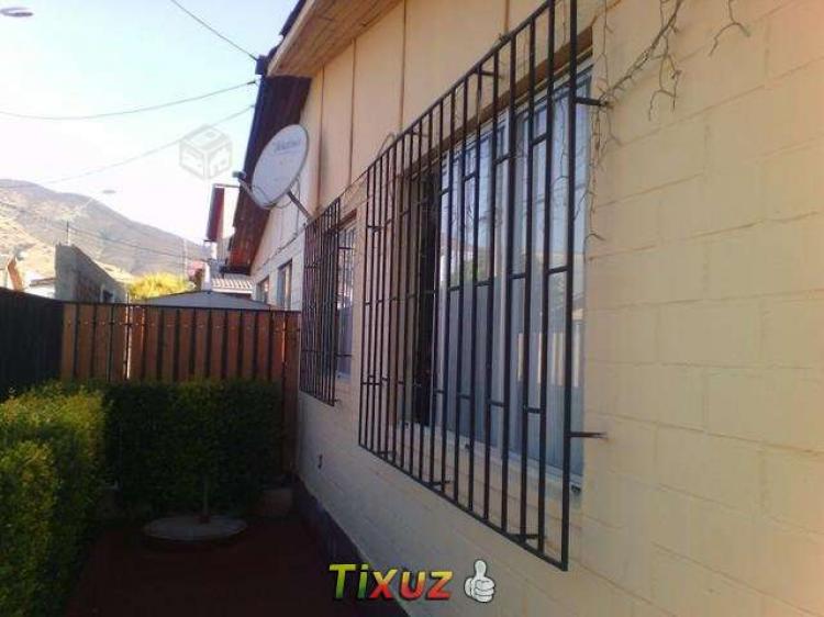 Foto Casa en Venta en central, Calera, Quillota - $ 26.000.000 - CAV44708 - BienesOnLine