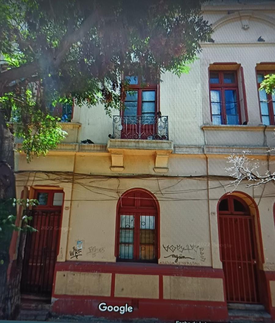 Foto Casa en Venta en CENTRO, Santiago, Santiago - UFs 8.700 - CAV140456 - BienesOnLine
